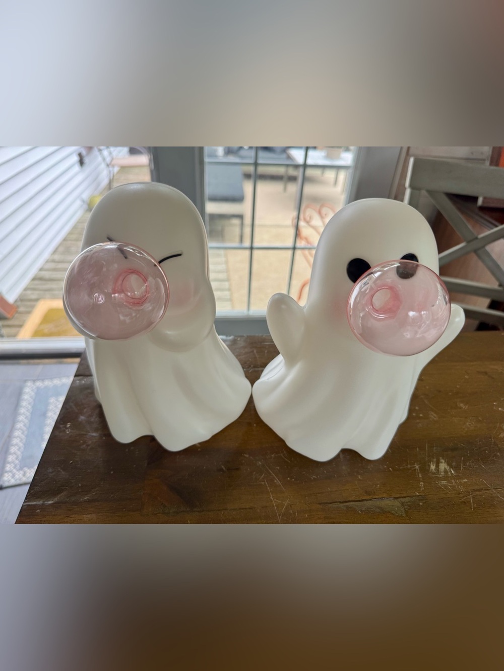 Viral DG Ghost Blow Molds Set Blowing Pink Bubble